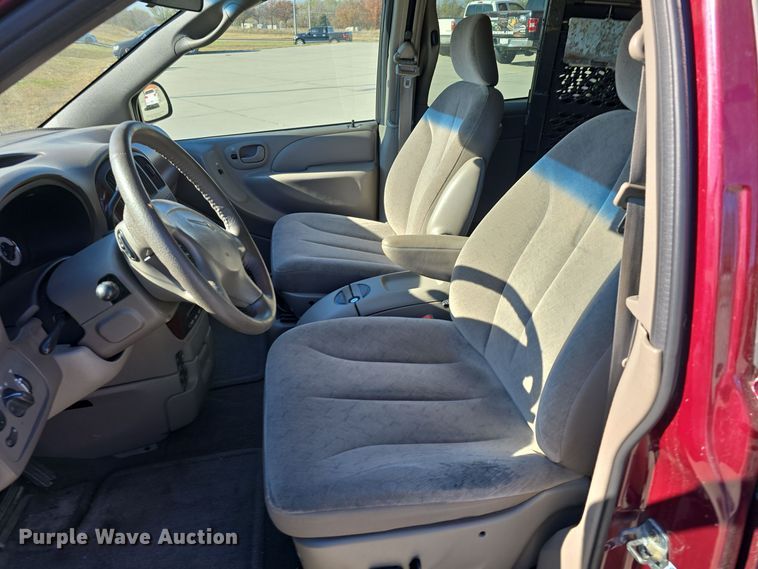 image for item DW3972 2002 Chrysler Town and Country handicap accessible van