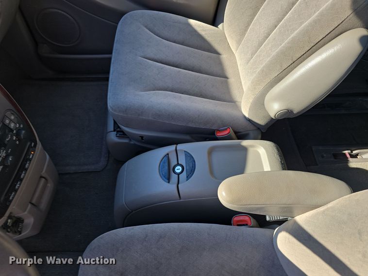 image for item DW3972 2002 Chrysler Town and Country handicap accessible van