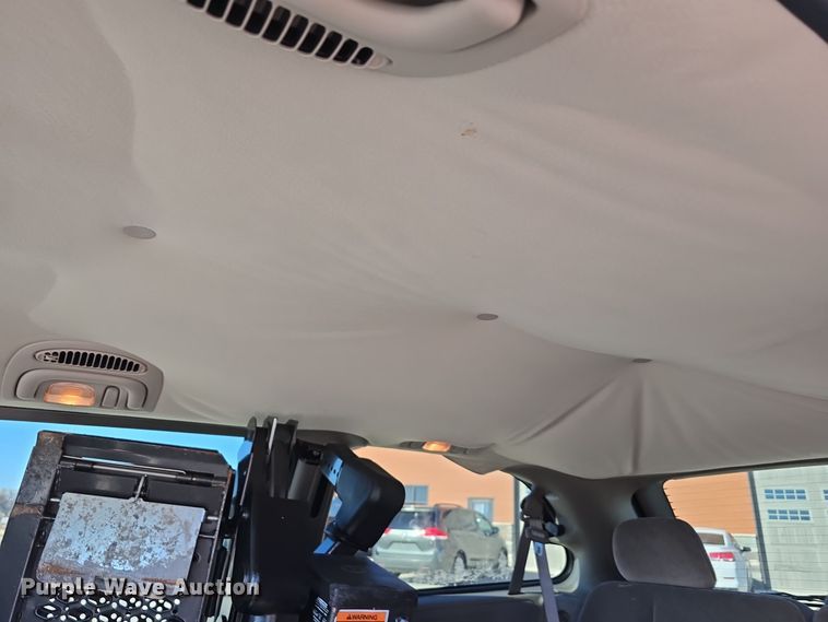 image for item DW3972 2002 Chrysler Town and Country handicap accessible van