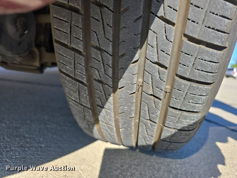 image for item DW3972 2002 Chrysler Town and Country handicap accessible van