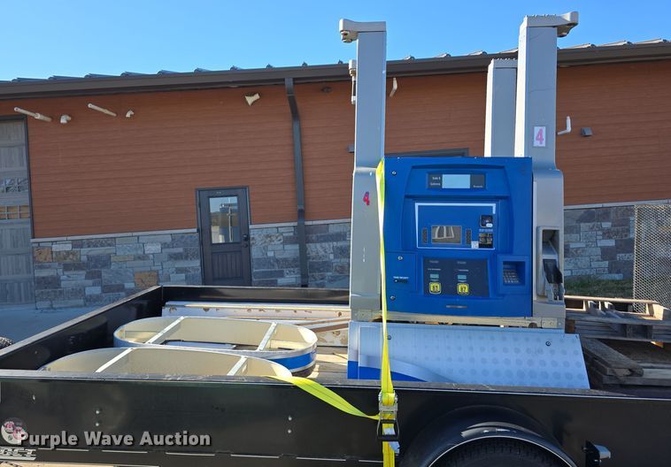 image for item DW3973 (2) 2021 Bennett fuel pumps