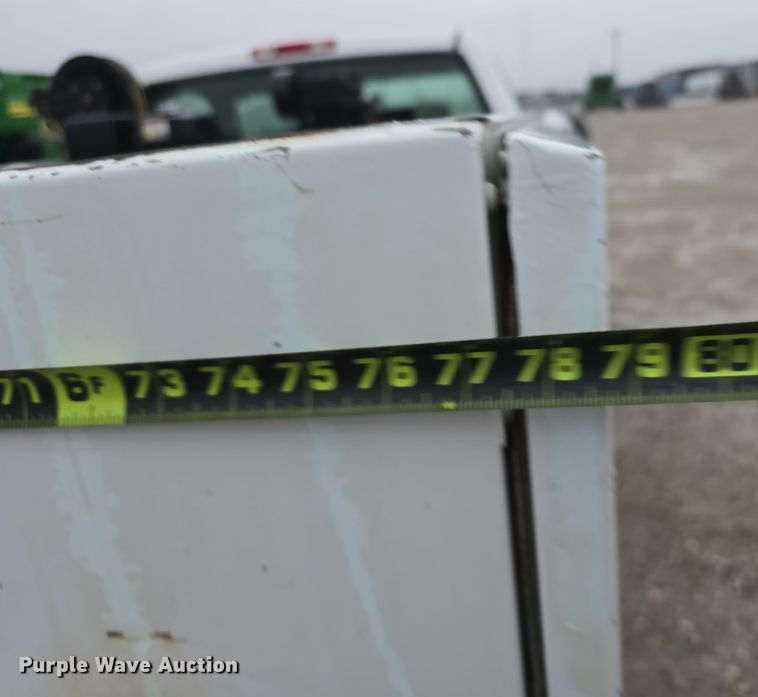 image for item DW3976 2006 Chevrolet Silverado 2500HD utility bed pickup truck