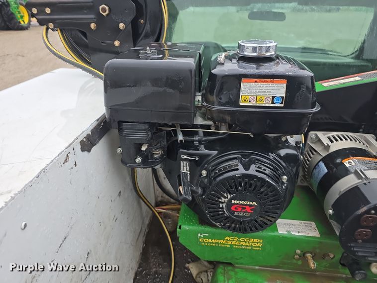 image for item DW3976 2006 Chevrolet Silverado 2500HD utility bed pickup truck