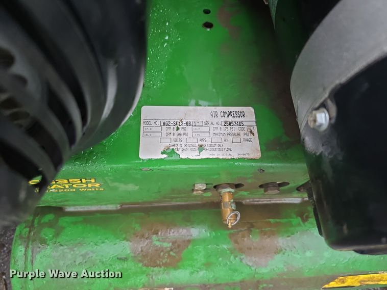 image for item DW3976 2006 Chevrolet Silverado 2500HD utility bed pickup truck