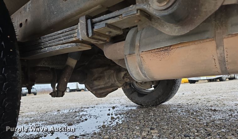 image for item DW3976 2006 Chevrolet Silverado 2500HD utility bed pickup truck