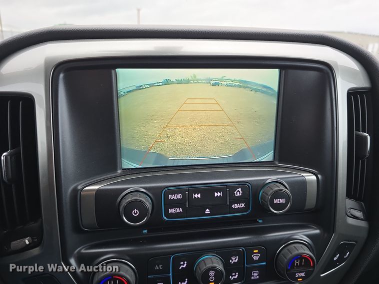 image for item DW3977 2018 Chevrolet Silverado 1500 Double Cab pickup truck