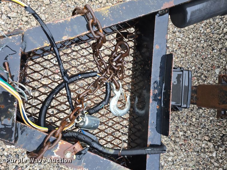 image for item DW3981 2005 Mac-Lander utility trailer