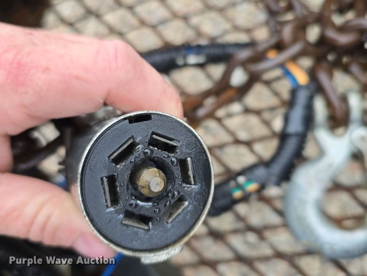 image for item DW3981 2005 Mac-Lander utility trailer