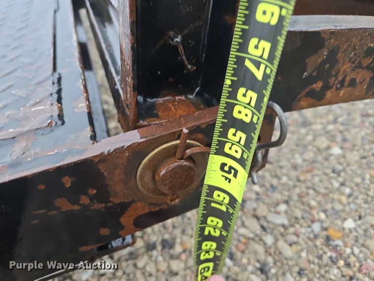 image for item DW3981 2005 Mac-Lander utility trailer