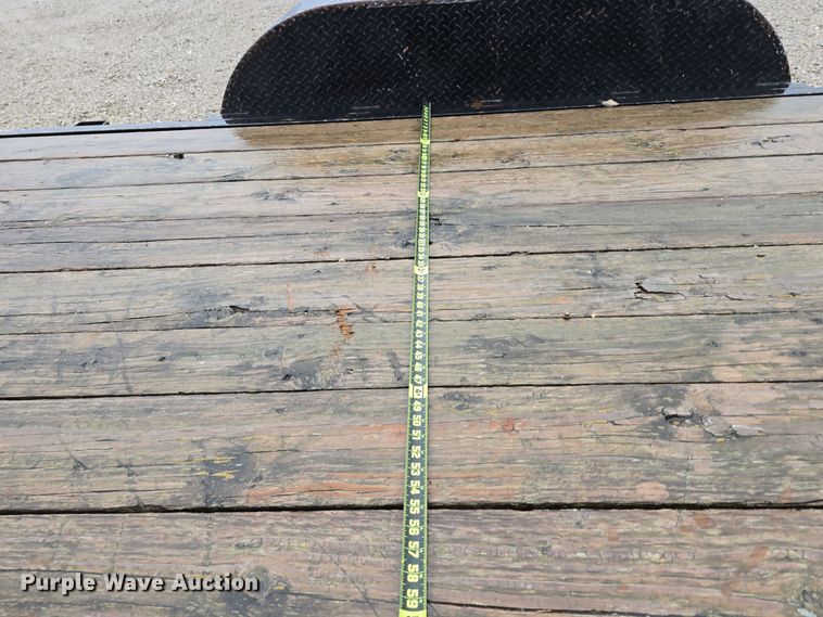 image for item DW3981 2005 Mac-Lander utility trailer