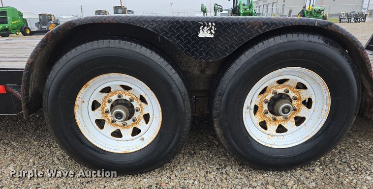 image for item DW3981 2005 Mac-Lander utility trailer