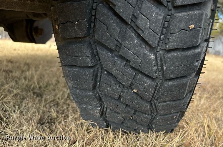 image for item DX3788 2017 Ford F250 Super Duty SuperCab pickup truck