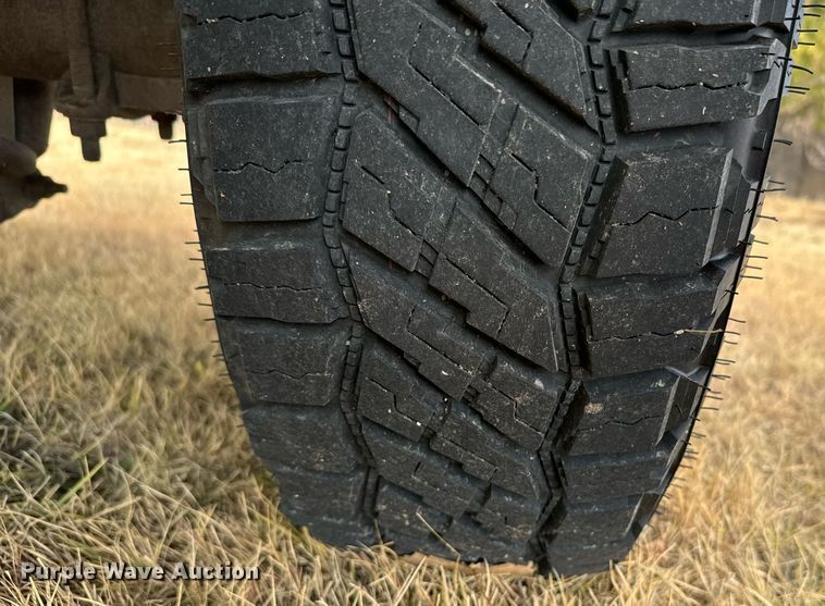 image for item DX3788 2017 Ford F250 Super Duty SuperCab pickup truck