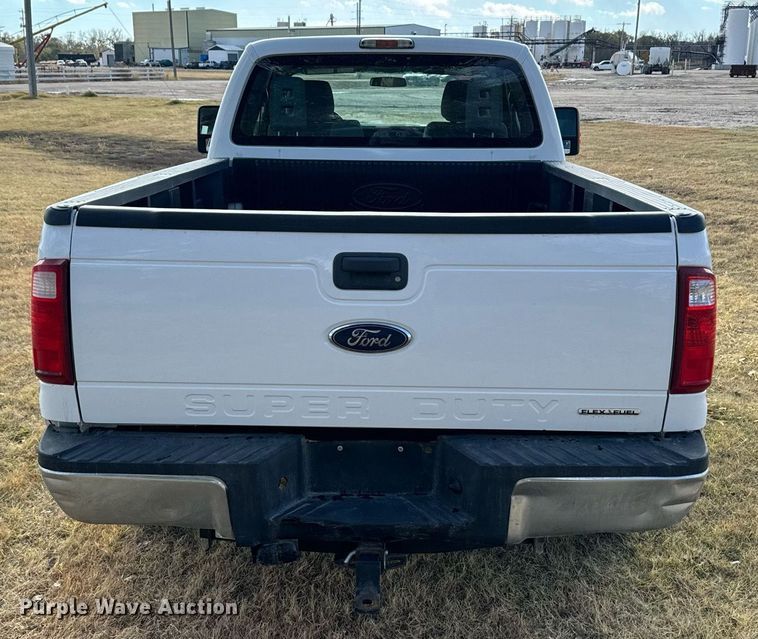 image for item DX3789 2015 Ford F250 Super Duty SuperCab pickup truck