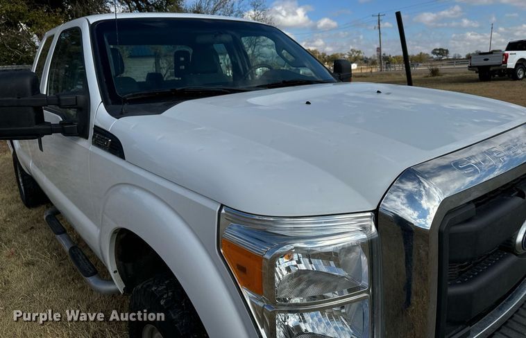 image for item DX3789 2015 Ford F250 Super Duty SuperCab pickup truck