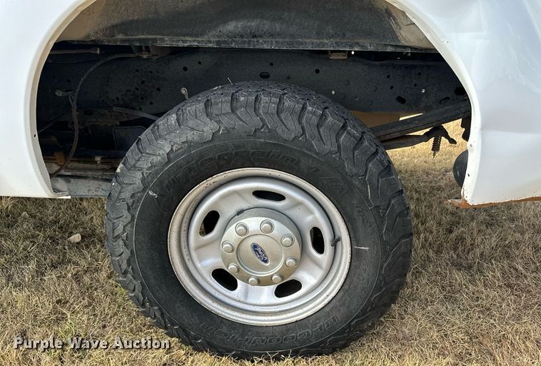 image for item DX3789 2015 Ford F250 Super Duty SuperCab pickup truck