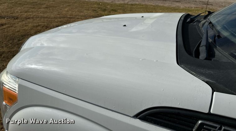 image for item DX3790 2015 Ford F250 Super Duty SuperCab pickup truck