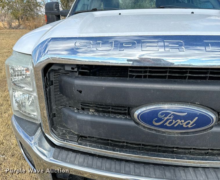 image for item DX3790 2015 Ford F250 Super Duty SuperCab pickup truck