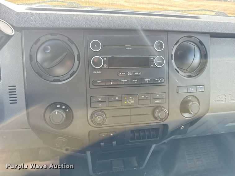 image for item DX3790 2015 Ford F250 Super Duty SuperCab pickup truck