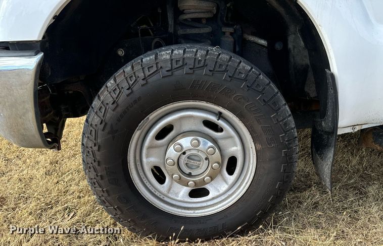 image for item DX3790 2015 Ford F250 Super Duty SuperCab pickup truck