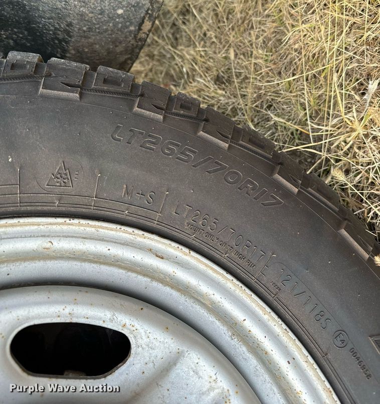 image for item DX3790 2015 Ford F250 Super Duty SuperCab pickup truck