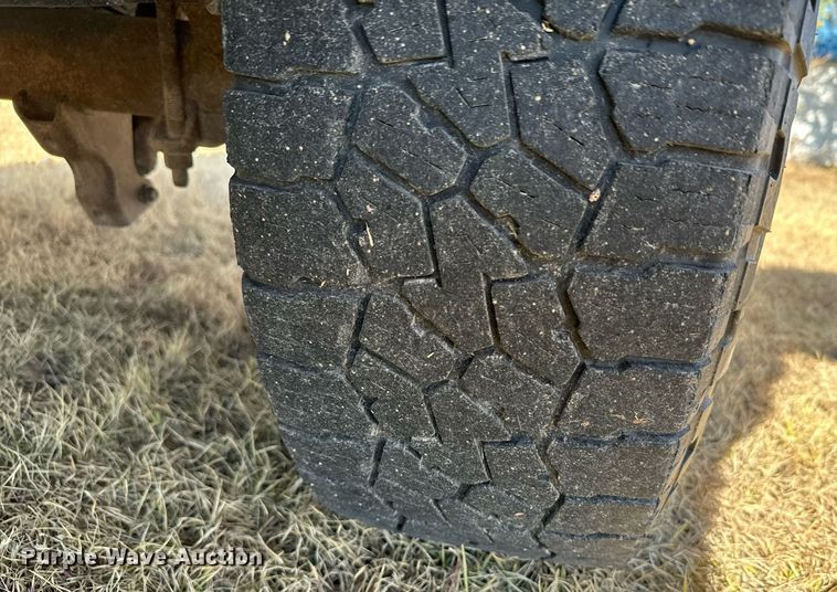 image for item DX3791 2016 Ford F250 Super Duty SuperCab pickup truck