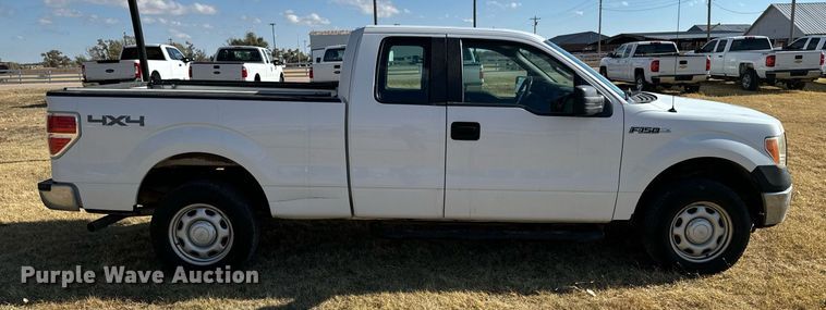image for item DX3792 2011 Ford F150 SuperCab pickup truck