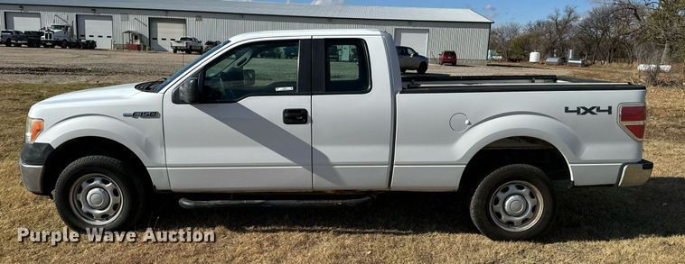 image for item DX3792 2011 Ford F150 SuperCab pickup truck