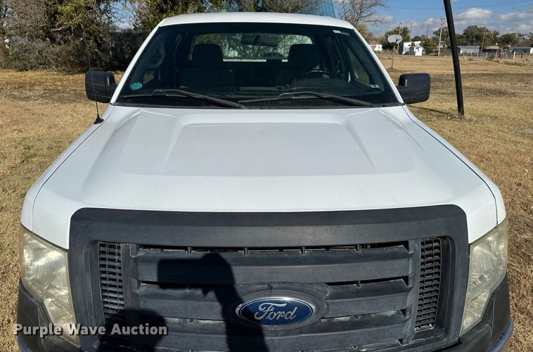 image for item DX3792 2011 Ford F150 SuperCab pickup truck