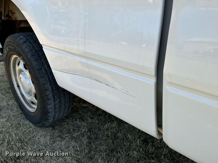 image for item DX3792 2011 Ford F150 SuperCab pickup truck