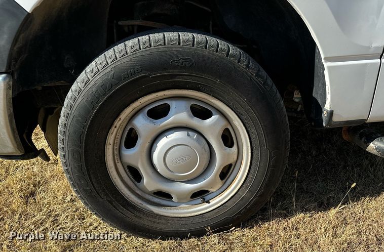 image for item DX3792 2011 Ford F150 SuperCab pickup truck