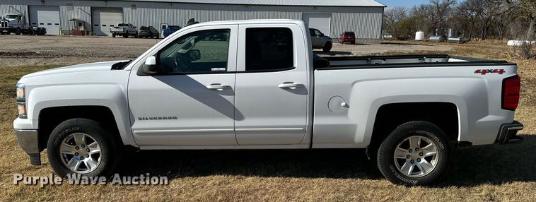 image for item DX3793 2015 Chevrolet Silverado 1500 Double Cab pickup truck