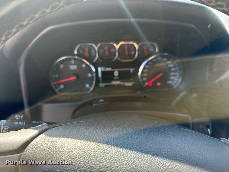 image for item DX3793 2015 Chevrolet Silverado 1500 Double Cab pickup truck