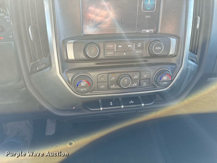 image for item DX3793 2015 Chevrolet Silverado 1500 Double Cab pickup truck