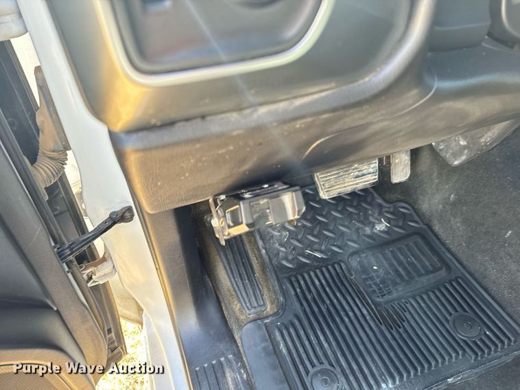 image for item DX3793 2015 Chevrolet Silverado 1500 Double Cab pickup truck