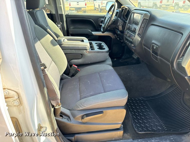 image for item DX3793 2015 Chevrolet Silverado 1500 Double Cab pickup truck