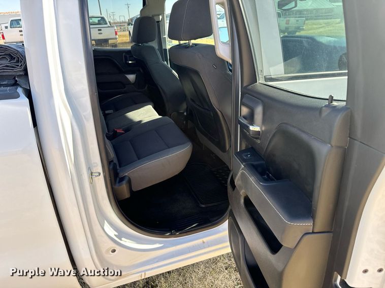 image for item DX3793 2015 Chevrolet Silverado 1500 Double Cab pickup truck