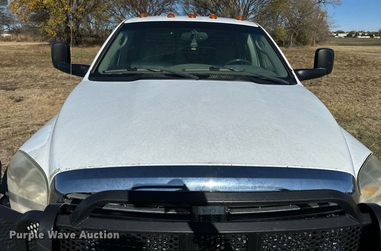 image for item DX3802 2008 Dodge Ram 5500HD Quad Cab flatbed truck