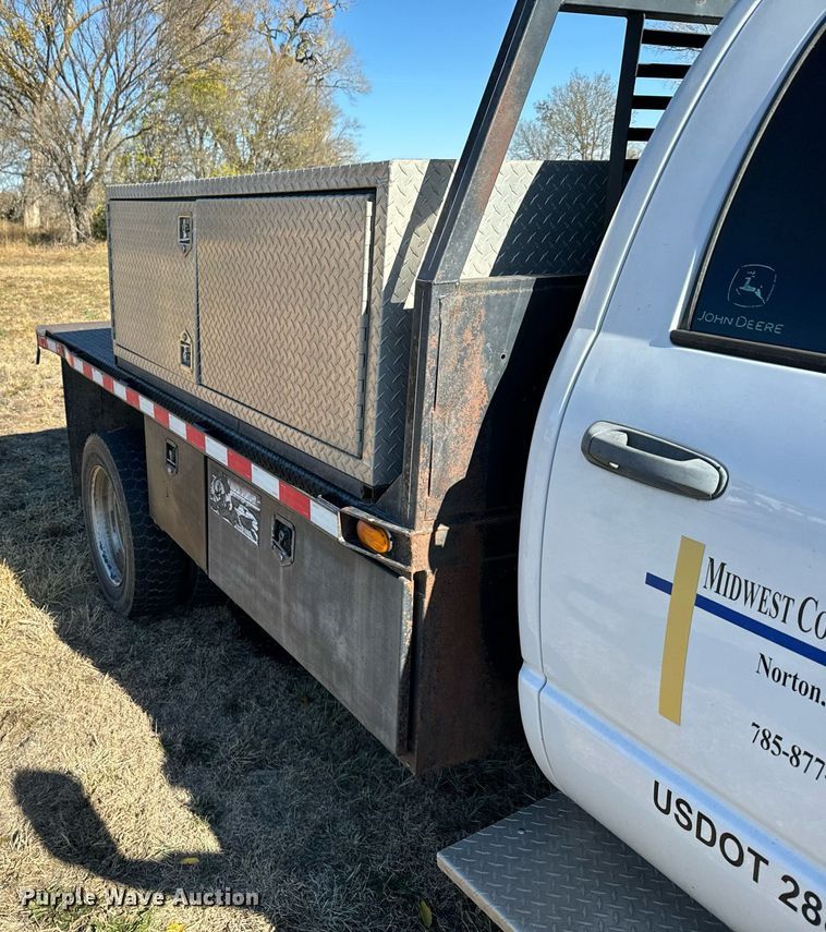 image for item DX3802 2008 Dodge Ram 5500HD Quad Cab flatbed truck
