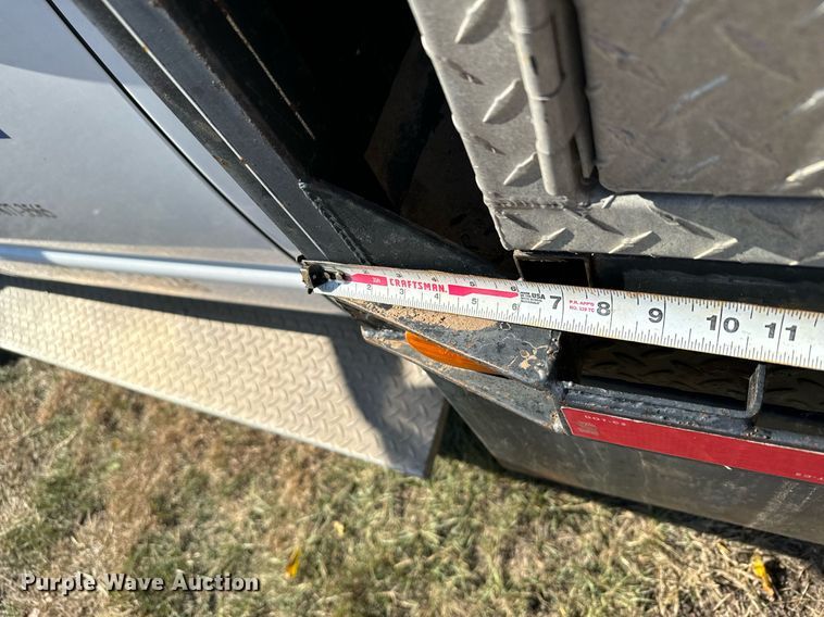 image for item DX3802 2008 Dodge Ram 5500HD Quad Cab flatbed truck