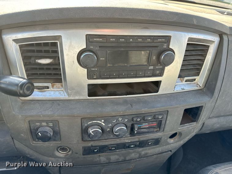 image for item DX3802 2008 Dodge Ram 5500HD Quad Cab flatbed truck