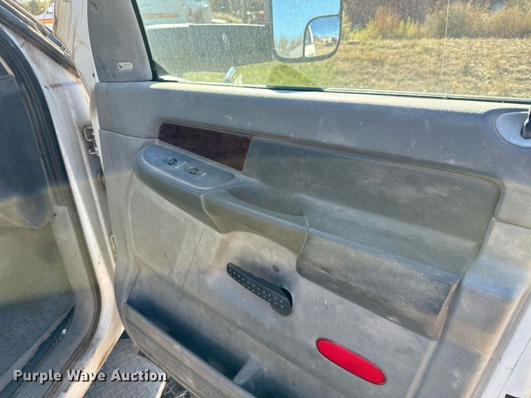 image for item DX3802 2008 Dodge Ram 5500HD Quad Cab flatbed truck