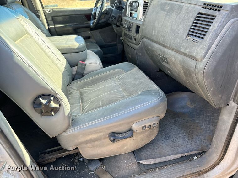 image for item DX3802 2008 Dodge Ram 5500HD Quad Cab flatbed truck