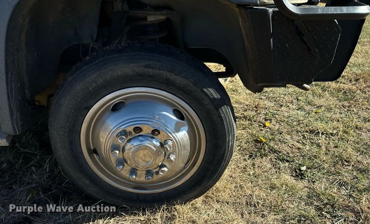 image for item DX3802 2008 Dodge Ram 5500HD Quad Cab flatbed truck