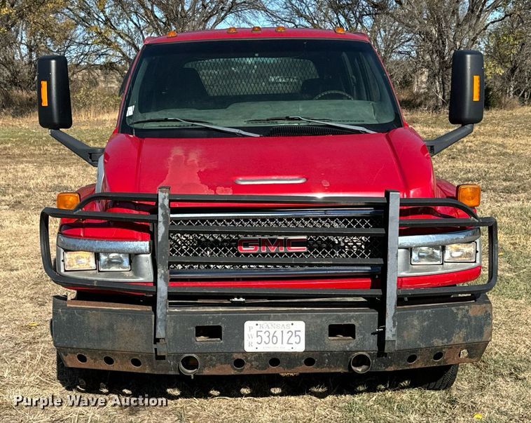 image for item DX3805 2004 GMC C4500 flatbed truck