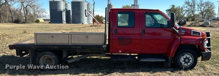 image for item DX3805 2004 GMC C4500 flatbed truck