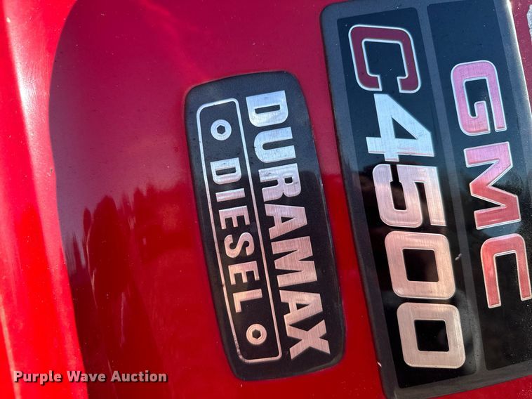 image for item DX3805 2004 GMC C4500 flatbed truck