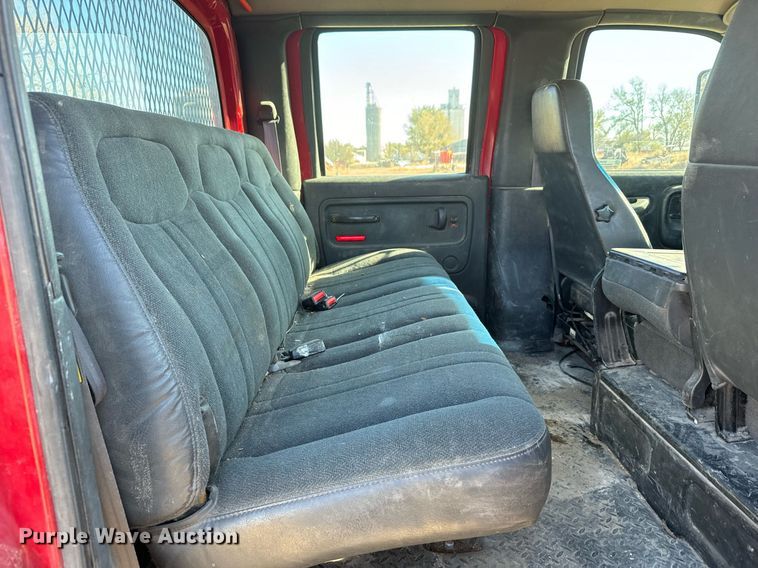 image for item DX3805 2004 GMC C4500 flatbed truck