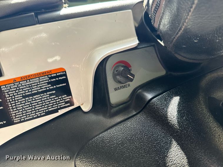 image for item DX3815 2000 Yamaha Phazer 500 snowmobile