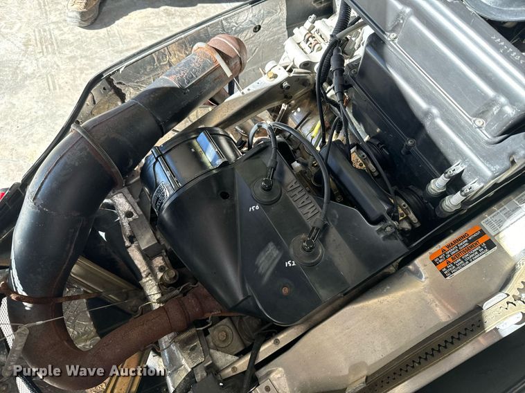 image for item DX3815 2000 Yamaha Phazer 500 snowmobile